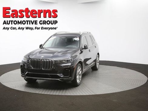Used 2022 BMW X7 xDrive40i w/ Premium Package image 54