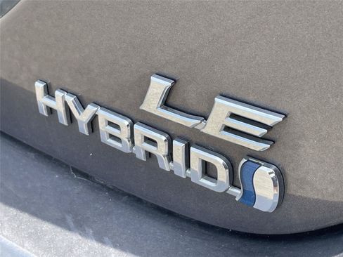 Used 2023 Toyota Camry LE FWD image 10