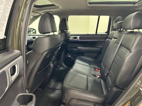 Used 2024 Hyundai Santa Fe Limited AWD/4WD image 29