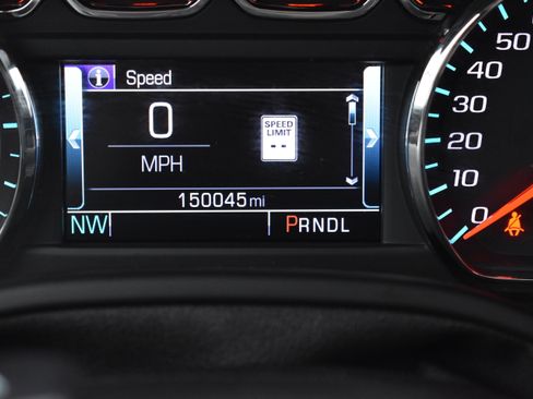 Used 2019 GMC Yukon XL SLT w/ Open Road Package image 40