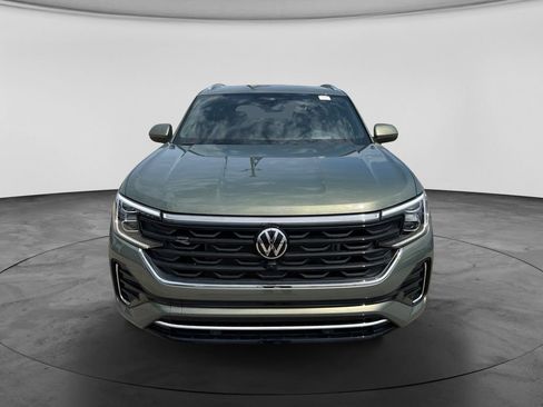 Used 2026 Volkswagen Atlas Cross Sport SEL Premium R-Line AWD/4WD image 4