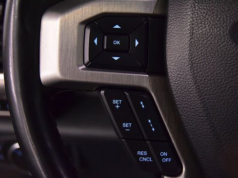Used 2022 Ford F250 Platinum AWD/4WD image 20