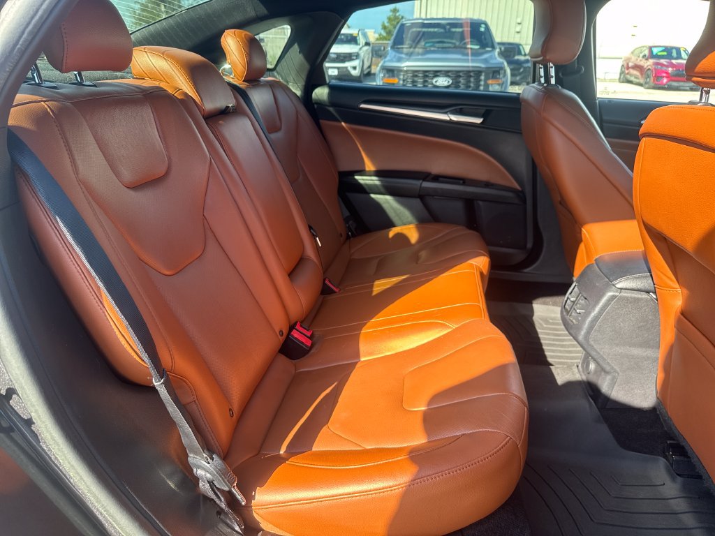 Used 2019 Ford Fusion Titanium AWD/4WD image 26