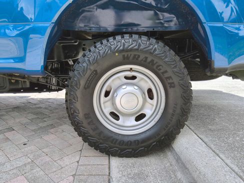 Used 2022 Ford F250 XL w/ Power Equipment Group AWD/4WD image 38