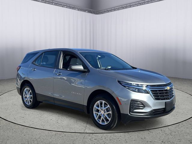 Used 2024 Chevrolet Equinox LS FWD image 5