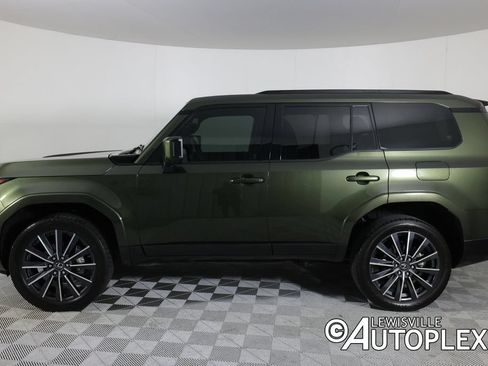 Used 2024 Lexus GX 550 w/ Accessory Package (2T) AWD/4WD image 8