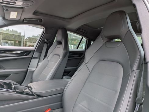 New 2026 Porsche Panamera image 5