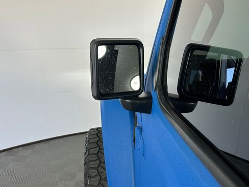 Used 2020 Jeep Gladiator Rubicon image 19