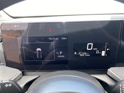 Used 2025 Nissan Kicks SV FWD image 30