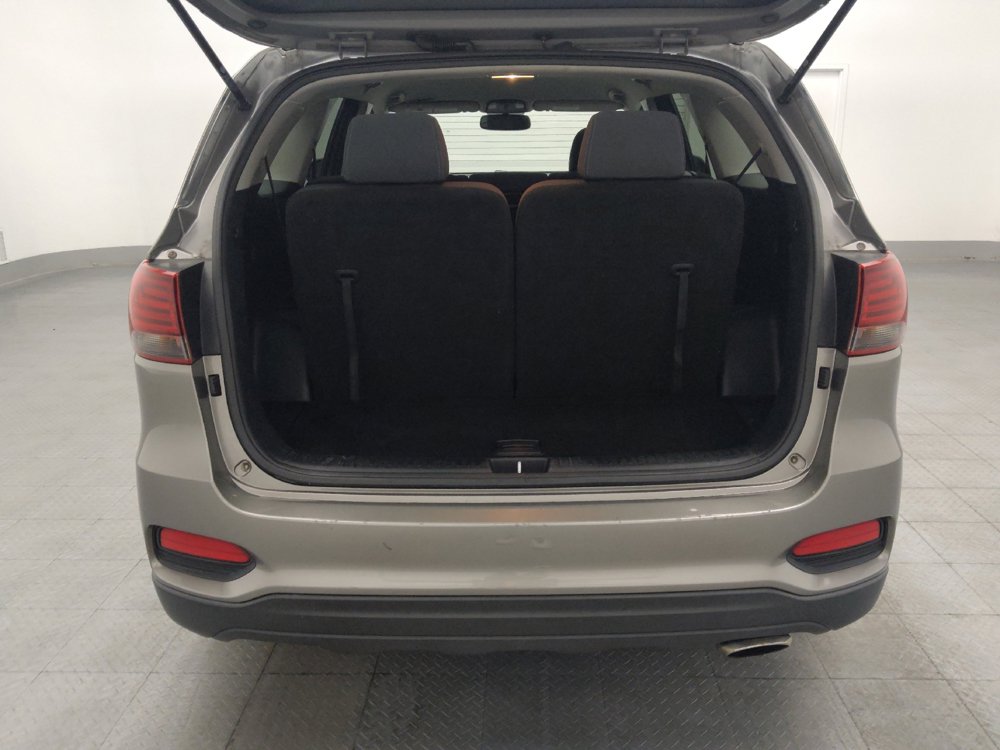 Used 2019 Kia Sorento FWD image 29