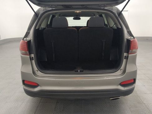 Used 2019 Kia Sorento FWD image 29