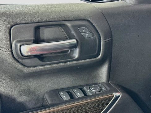 Used 2019 Chevrolet Silverado 1500 LT w/ All-Star Edition AWD/4WD image 11