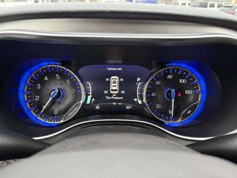 New 2026 Chrysler Pacifica Pinnacle AWD/4WD image 26