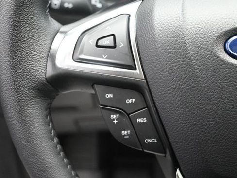 Certified 2024 Ford Edge Titanium AWD/4WD image 12