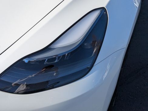 Used 2019 Tesla Model 3 Standard Range Plus image 13