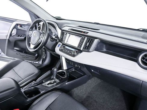 Used 2018 Toyota RAV4 XLE w/ Convenience Package AWD/4WD image 24