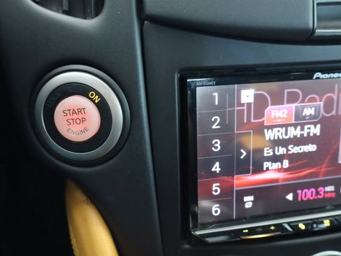 Used 2018 Nissan 370Z Coupe w/ Z34 Heritage Edition - Yellow image 28