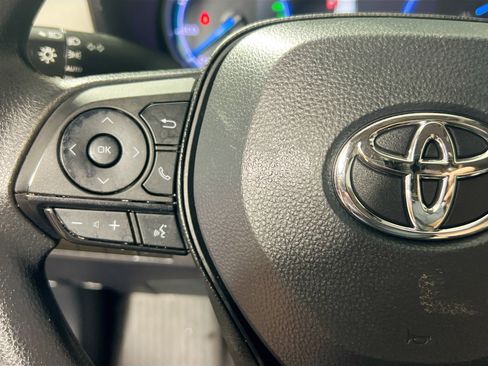 Used 2024 Toyota RAV4 XLE w/ Convenience Package image 18