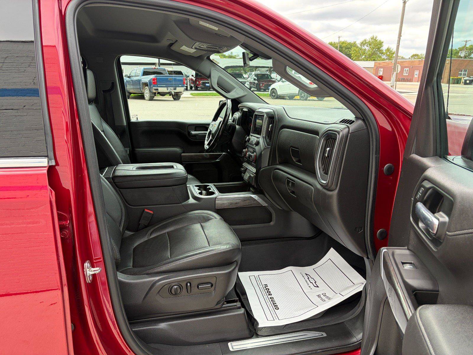 Used 2019 Chevrolet Silverado 1500 LTZ w/ LTZ Plus Package AWD/4WD image 21