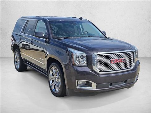 Used 2016 GMC Yukon Denali w/ Open Road Package image 3
