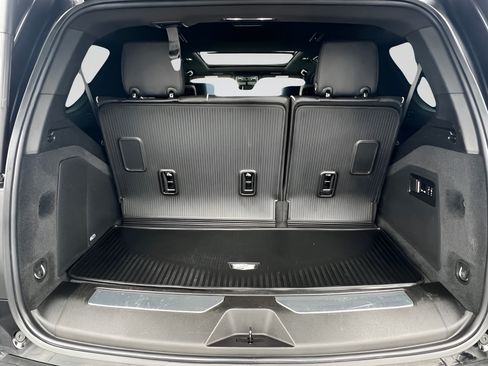 Used 2021 Cadillac Escalade Sport RWD image 25