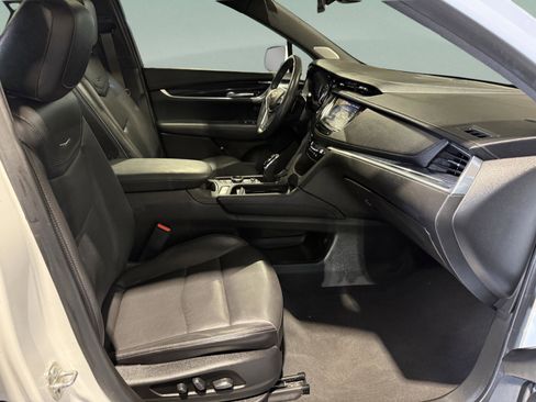 Used 2024 Cadillac XT5 Premium Luxury image 42