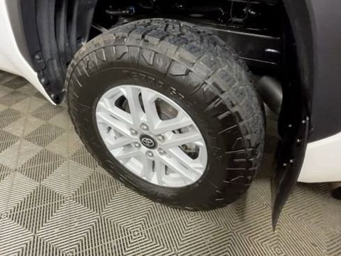 Used 2025 Toyota Tundra SR5 w/ SR5 Premium Package AWD/4WD image 13