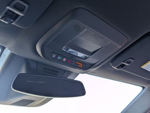 Used 2024 Chevrolet Equinox EV LT w/ LPO, Blackout Package image 31