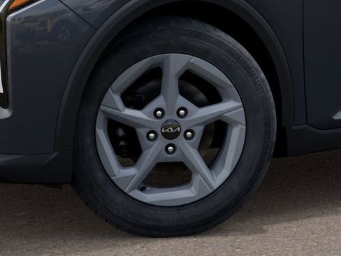 New 2025 Kia K4 LXS FWD image 9