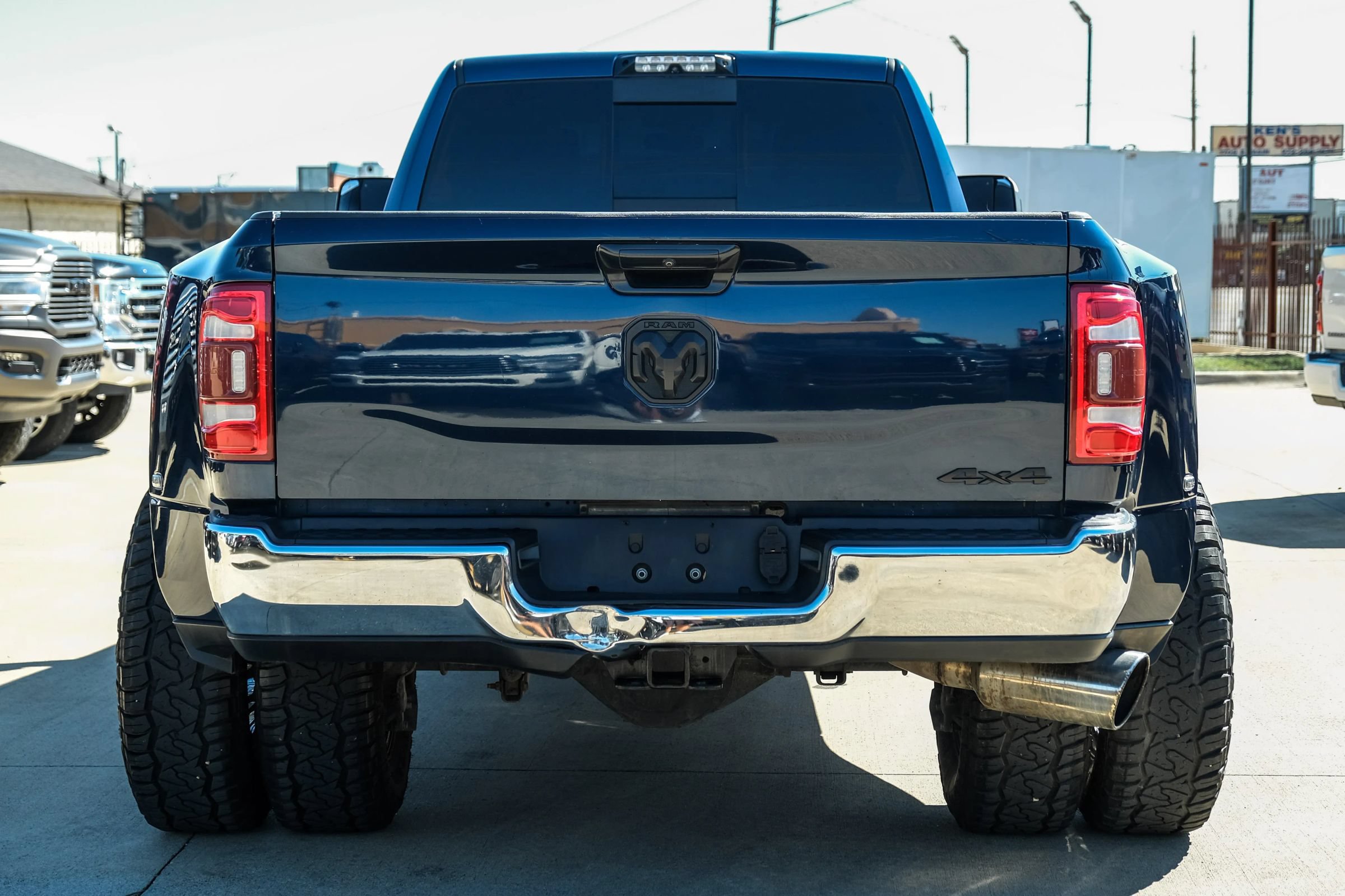 Used 2019 RAM 3500 Tradesman w/ Towing Technology Group AWD/4WD image 10