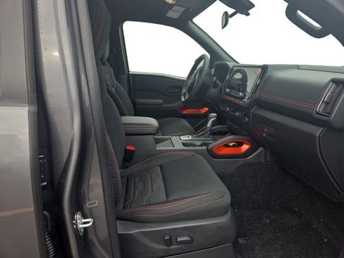 New 2026 Nissan Frontier PRO-4X w/ Pro-4x Convenience Package AWD/4WD image 15