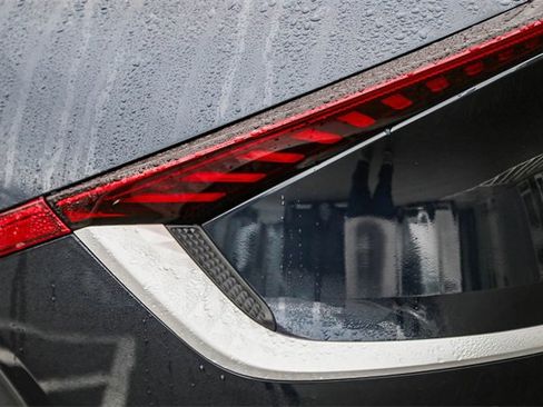 Certified 2024 Kia EV6 Light image 10