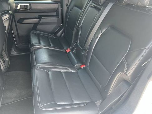 Used 2025 Ford Bronco Outer Banks AWD/4WD image 39
