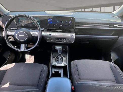 Used 2024 Hyundai Kona SEL AWD/4WD image 7