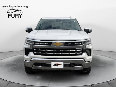 Used 2022 Chevrolet Silverado 1500 LTZ w/ LTZ Premium Package AWD/4WD image 9
