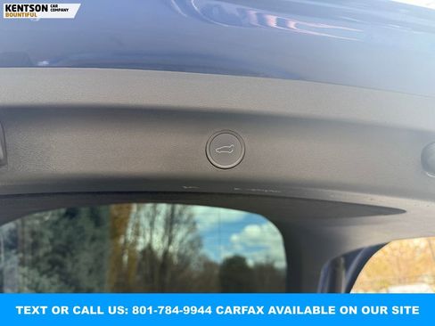 Used 2023 Tesla Model Y Long Range image 33