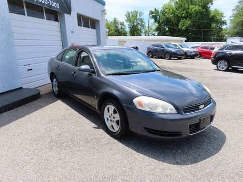 Used 2008 Chevrolet Impala LS FWD image 3
