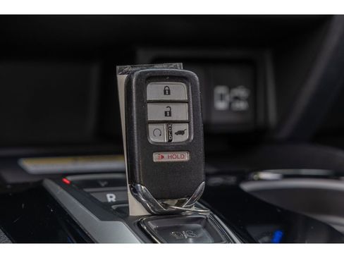 Used 2019 Honda Pilot Elite image 31