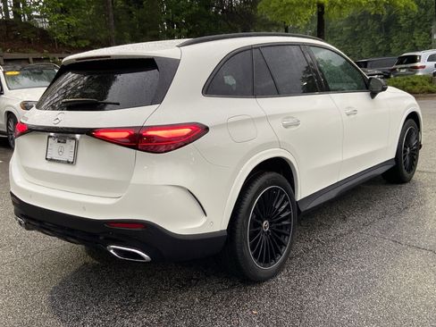 Certified 2025 Mercedes-Benz GLC 300 image 6
