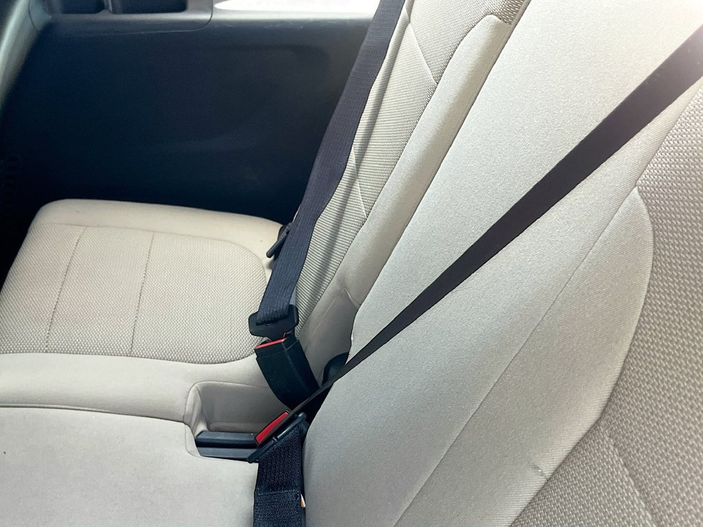 Used 2023 Chevrolet Traverse LS FWD image 25