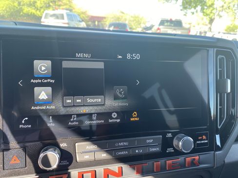 Used 2025 Nissan Frontier PRO-4X w/ Pro Convenience Package image 14