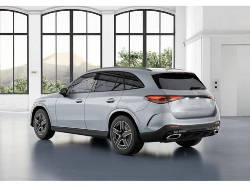 New 2026 Mercedes-Benz GLC 300 4MATIC image 29