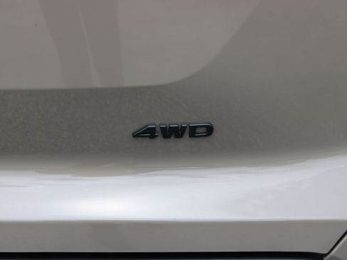 Certified 2024 Nissan Pathfinder Rock Creek AWD/4WD image 31