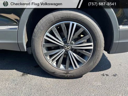 Used 2024 Volkswagen Tiguan Wolfsburg Edition FWD image 7