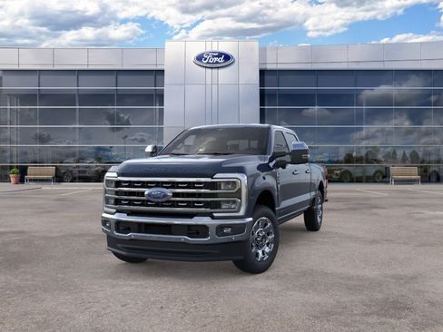 New 2025 Ford F250 Lariat w/ Lariat Ultimate Package AWD/4WD image 2