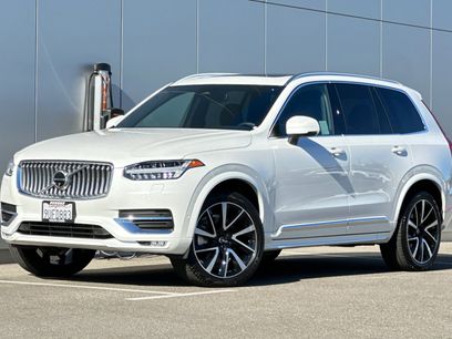 Certified 2025 Volvo XC90 B5 Plus w/ Protection Package Premier
