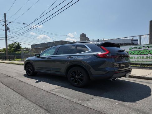 Used 2023 Honda CR-V Sport Touring image 5