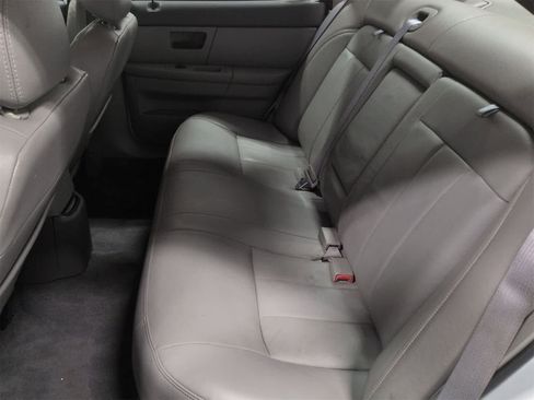 Used 2005 Mercury Sable LS image 19