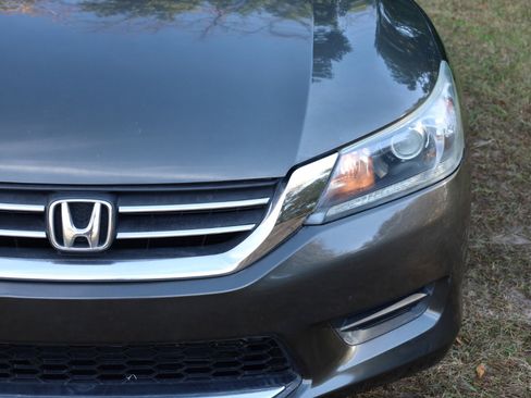 Used 2013 Honda Accord LX image 23