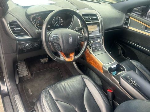 Used 2016 Lincoln MKX Select w/ Select Plus Package FWD image 8